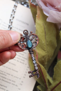 Vintage Aesthetic Mermaid Key with Pearly Details + Labradorite